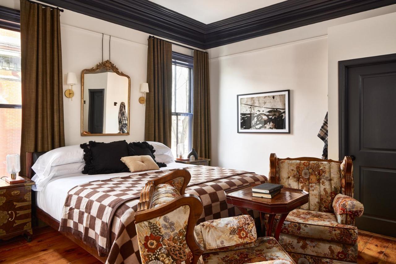 Blind Tiger Portland - Carleton Street Guest House Bagian luar foto