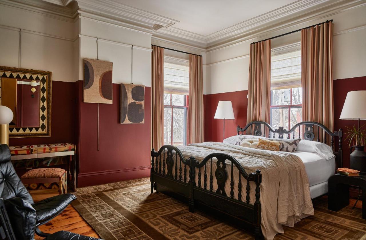 Blind Tiger Portland - Carleton Street Guest House Bagian luar foto