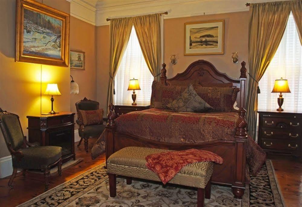 Blind Tiger Portland - Carleton Street Guest House Bagian luar foto