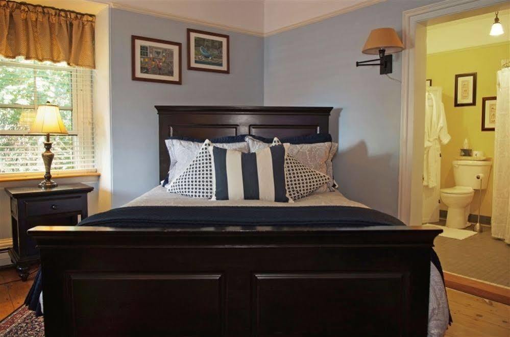 Blind Tiger Portland - Carleton Street Guest House Bagian luar foto